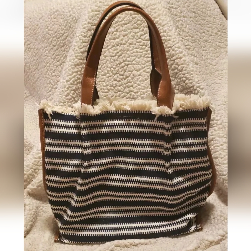 Clarks Blue White Fringed Leather Purse Tote Shoulder Bag EUC
